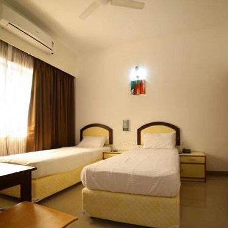Kochi Hotel Captain Fisher מראה חיצוני תמונה