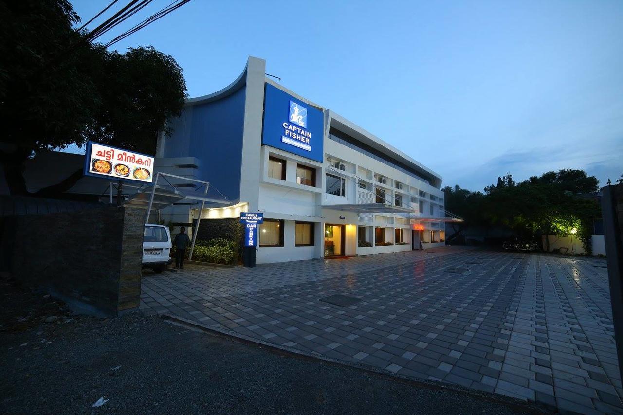 Kochi Hotel Captain Fisher מראה חיצוני תמונה